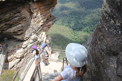 Úton a lányok lábához