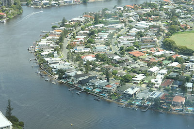 Az egyik vízpartinak nincs medencéje, gáááz!!